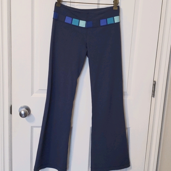 Lululemon colour-block blue yoga pants - Picture 3 of 4